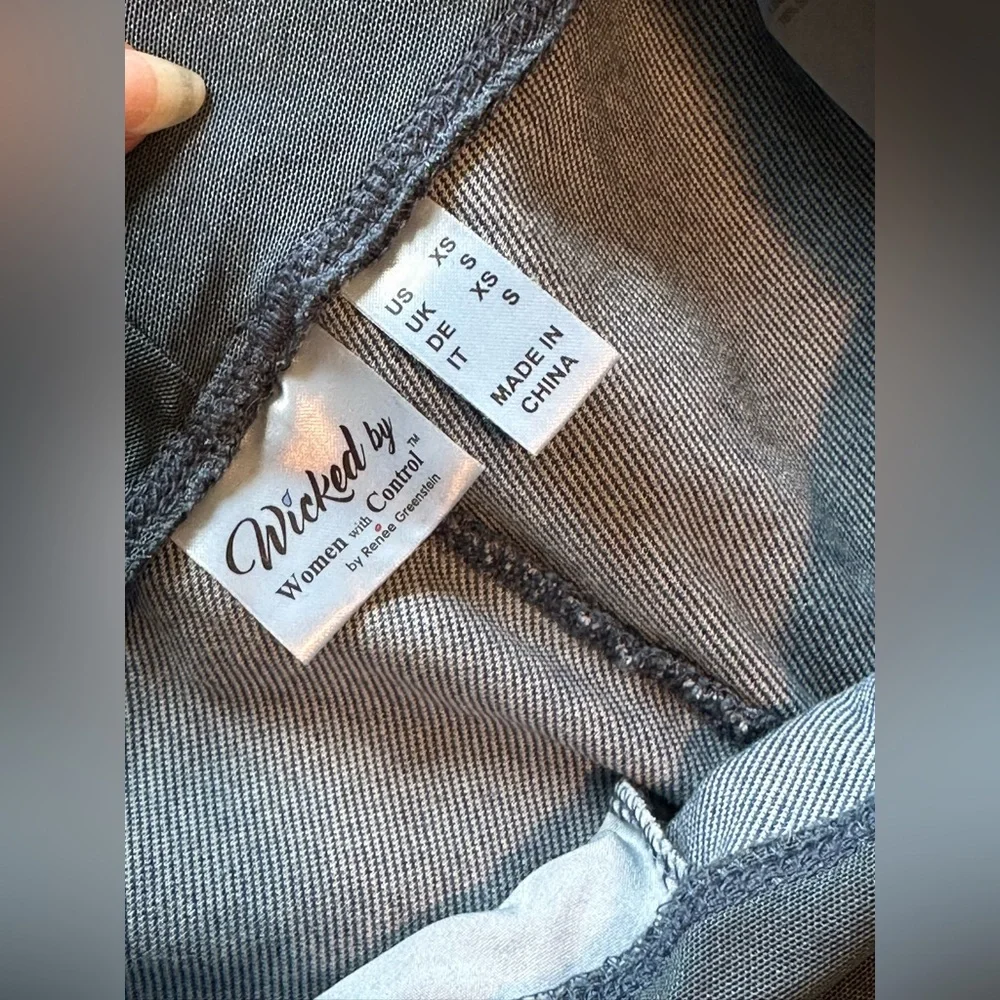 Women with Control Blue Skinny Jeans - Picture 10 of 13